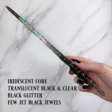 Charger l&#39;image dans la galerie, Made to Order Signature Twist Wand
