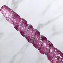 Load image into Gallery viewer, Signature Twist Wand

